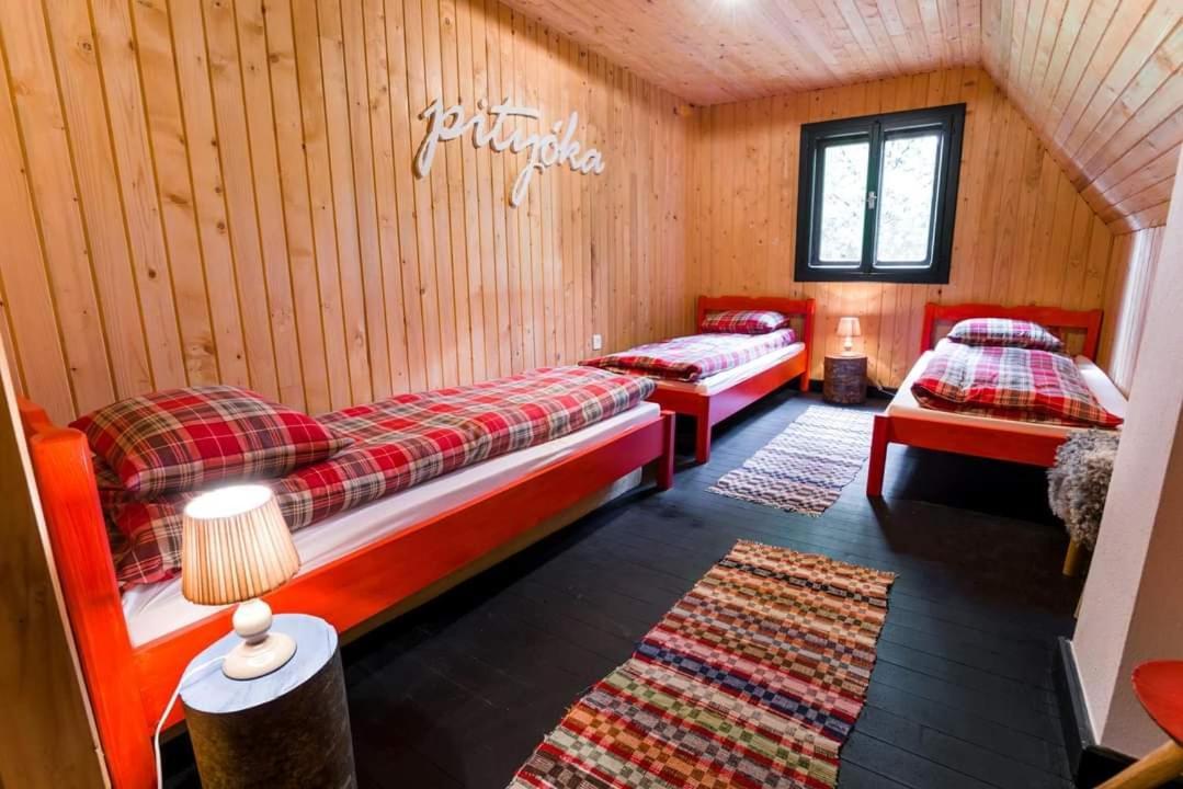 Piricske Pihenohaz Villa Ciceu Eksteriør billede